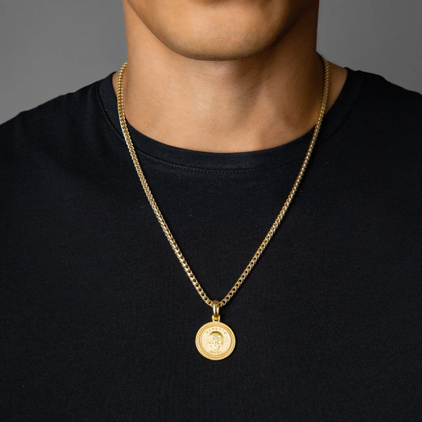 VZAKA - Gold Skull Pendant