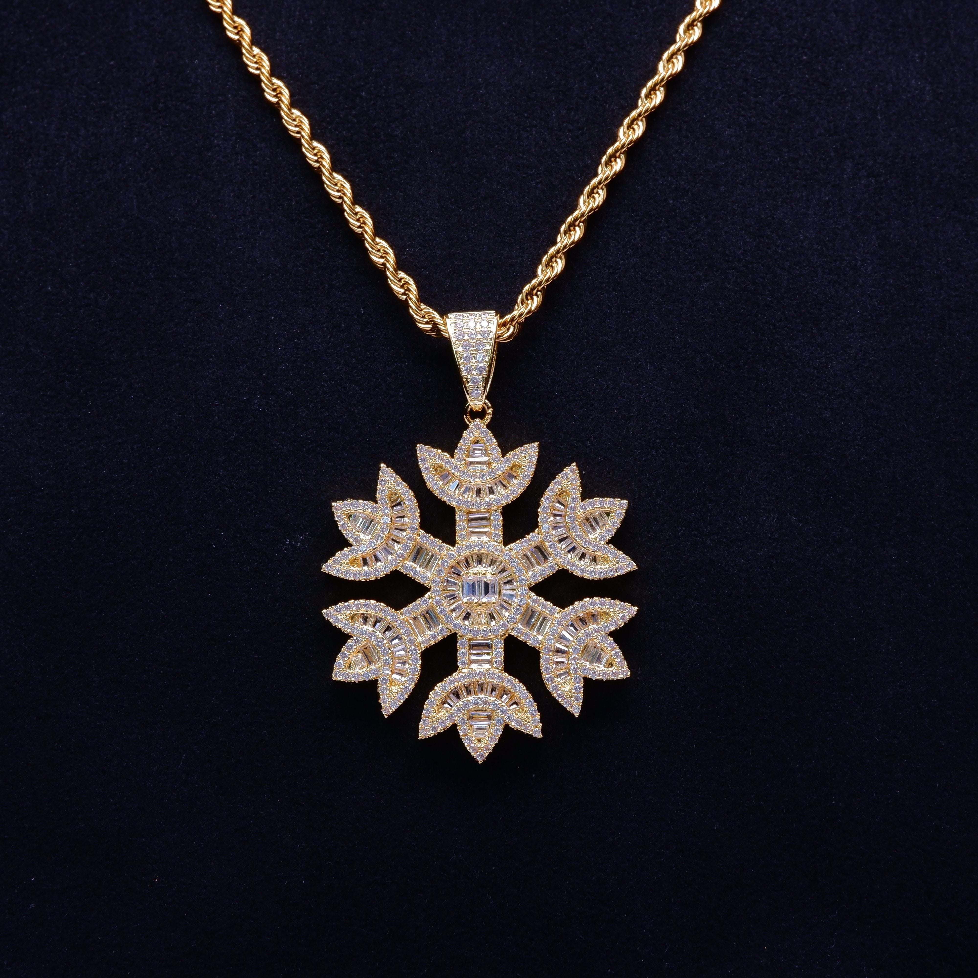 2021 18K Gold-Plated Baguette Iced Out Snowflake Pendant