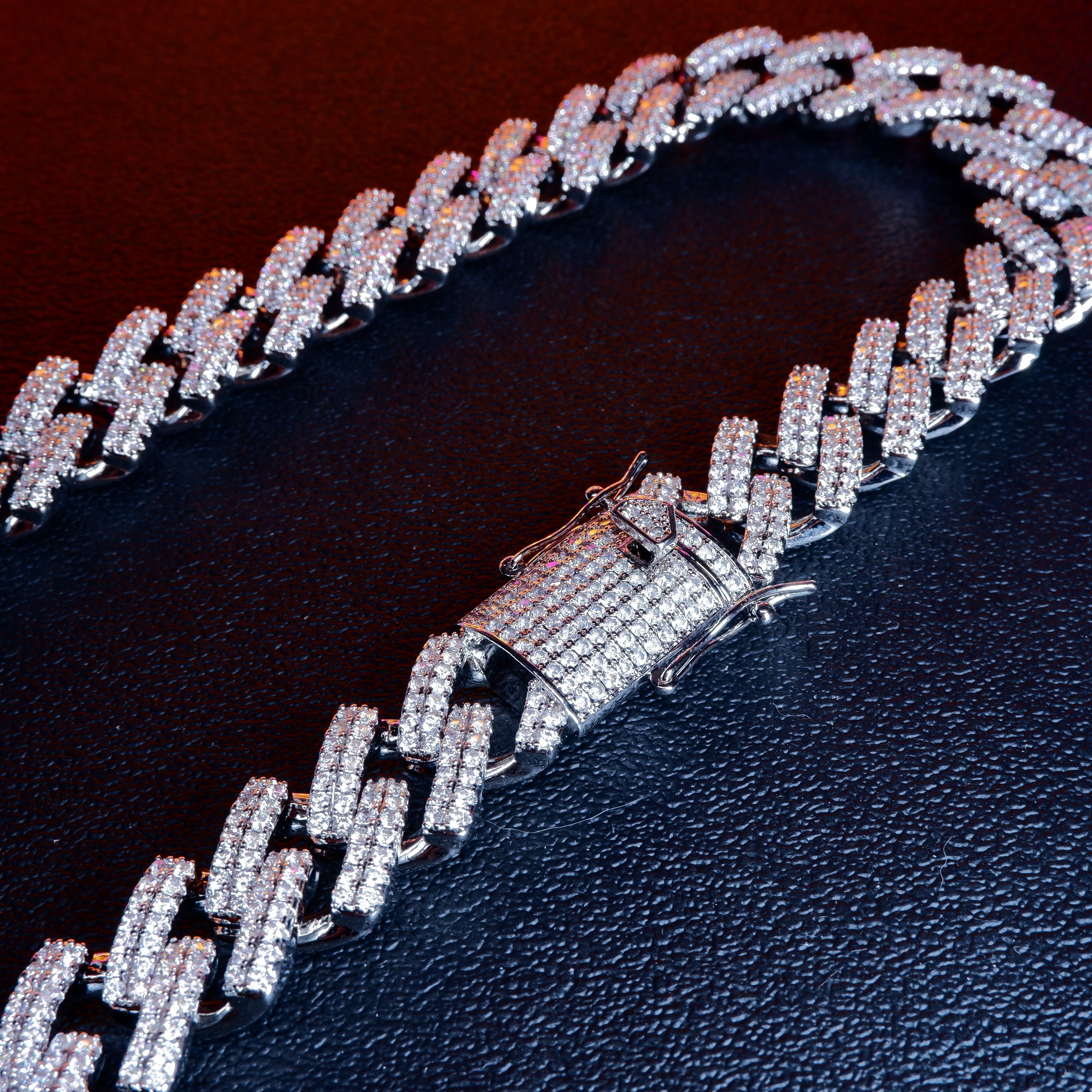 20mm 18K WhiteGold-Plated Iced Out Cuban Chain